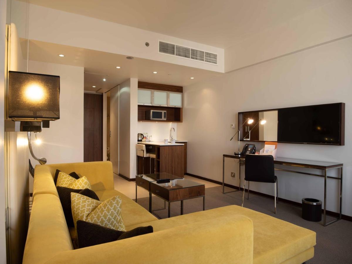 Centro Capital Doha - By Rotana Hotel Luaran gambar